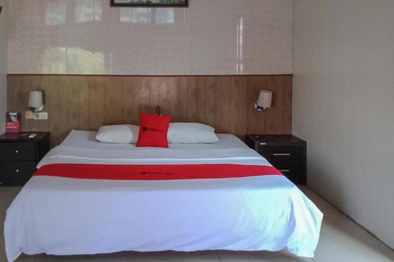 Reddoorz @ Sorong City Center מראה חיצוני תמונה